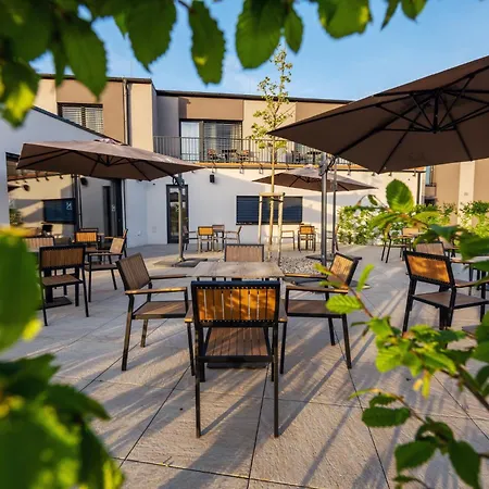 Nobilis - Mlada Boleslav Hotel