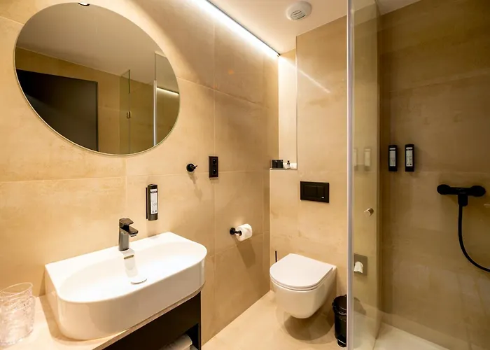 מלון Nobilis - Mlada Boleslav 4*